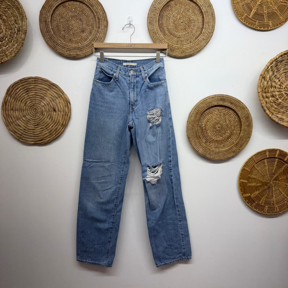 Levi's Distressed 94 Baggy Jeans 24